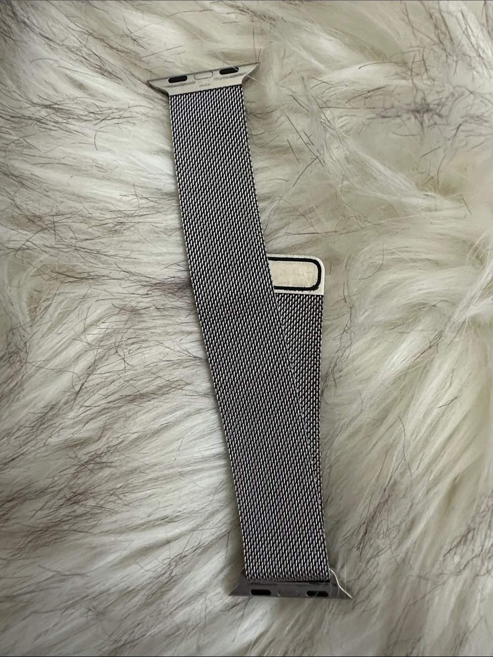 40mm Natural Milanese Loop Apple bands - Picture 3 of 4